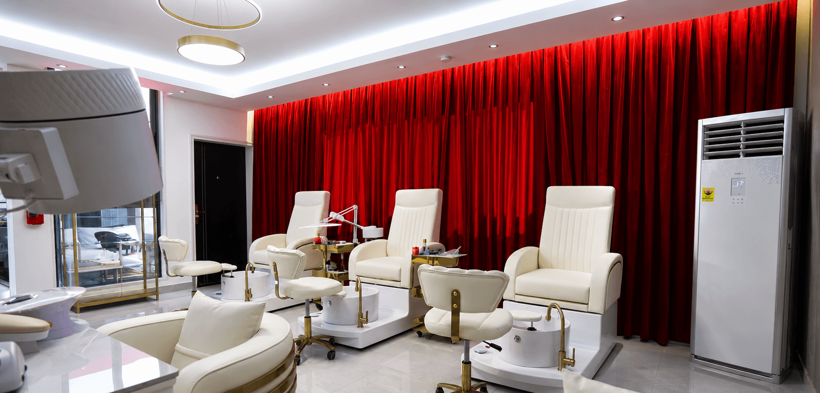 Lymph Drainage Massage at Gilya Aesthetic Clinic